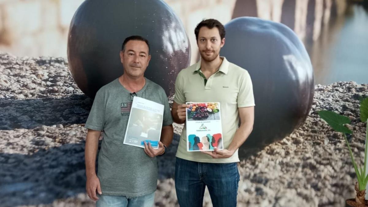 Valdehermosillo y Frutas del Guadiana disponen ya de su Primer Plan de Igualdad