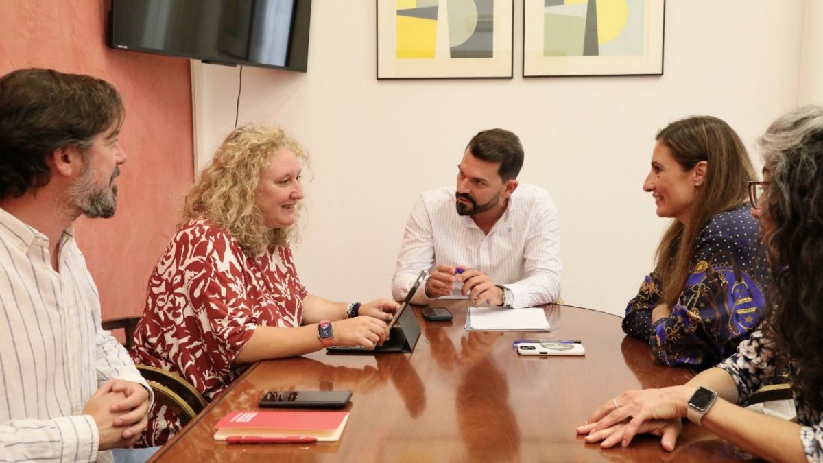 Reunión con el Grupo Parlamentario Socialista