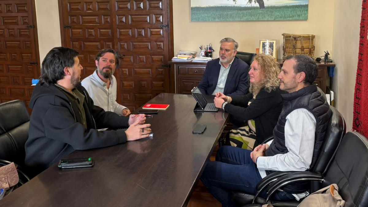 Reunión en el Ayuntamiento de Plasencia