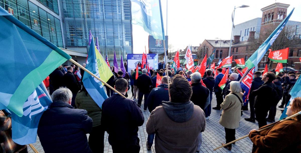 La Confederación Europea de Sindicatos ha aprobado una resolución de apoyo a la movilización sindical en España.